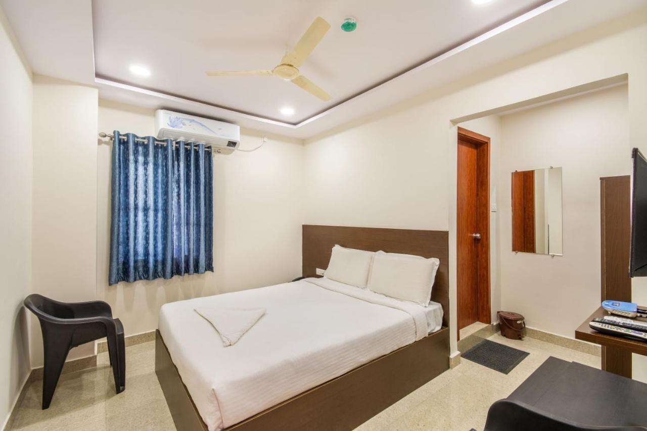 Super Hotel O At Home Hotel Darbar Hyderabad Exterior foto