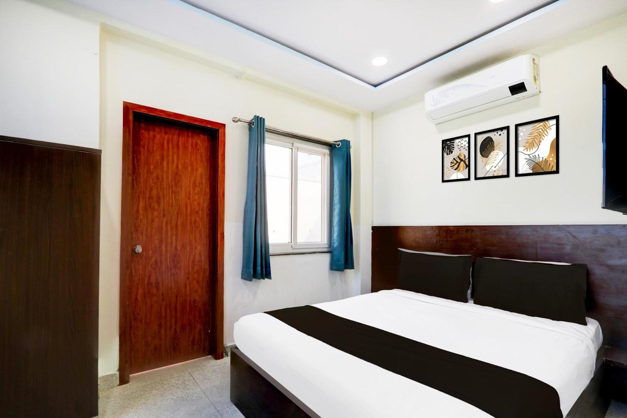 Super Hotel O At Home Hotel Darbar Hyderabad Exterior foto