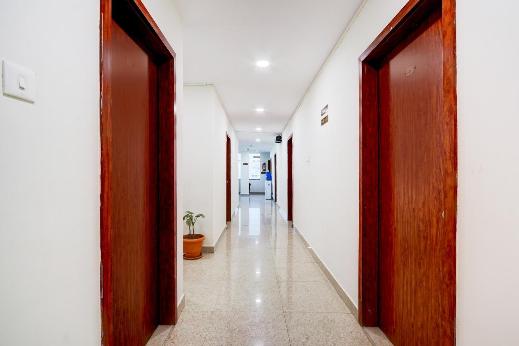 Super Hotel O At Home Hotel Darbar Hyderabad Exterior foto